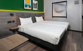 Ibis Styles London Gatwick Airport